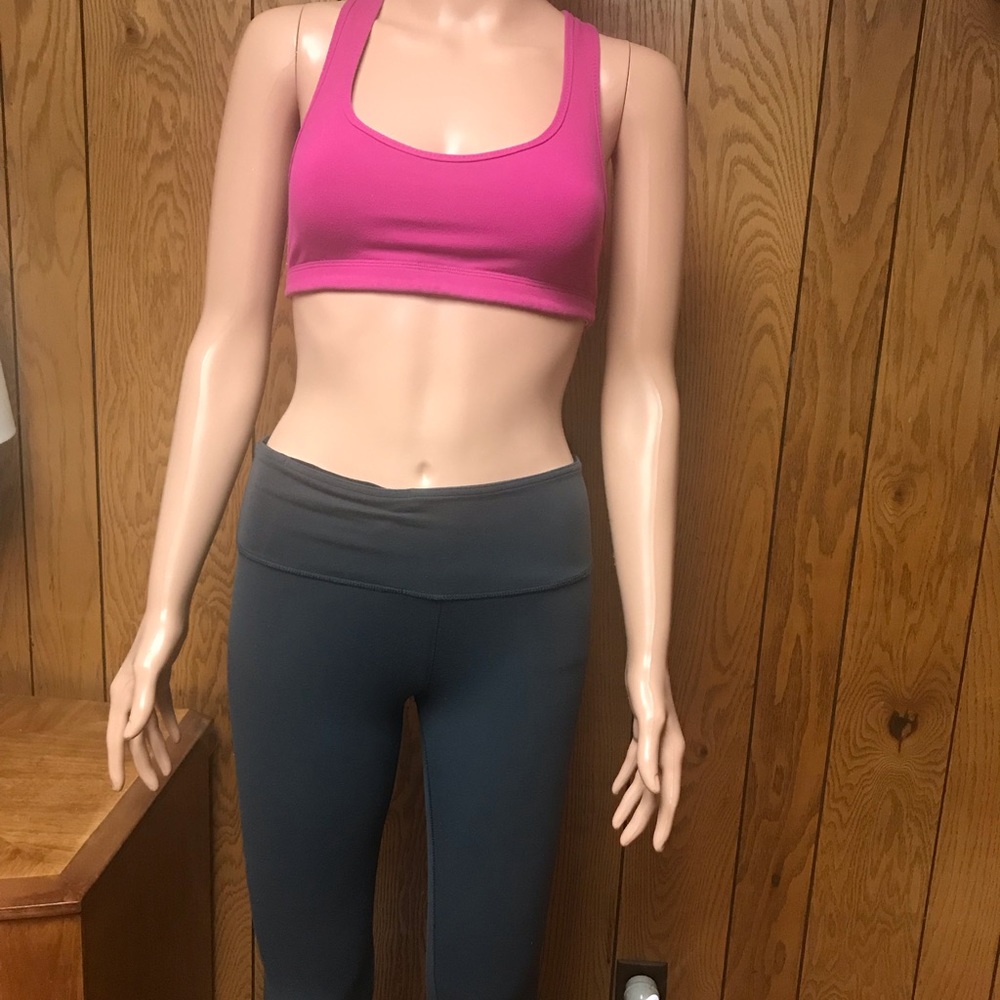 Lululemon Sport Bra pink